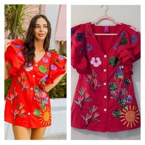 Queen of sparkles tropical parrot Hawaiian dress